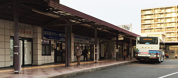 12湯河原駅