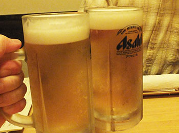 135ビールかんぱい.jpg