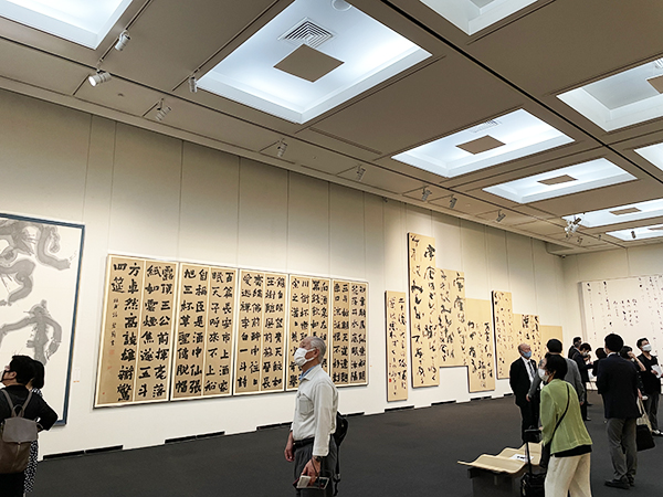 上野の森美術館・六人展会場01