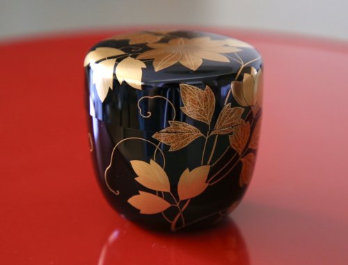 大棗　鉄線（鉄仙）蒔絵 鉄仙蒔絵大棗 (共箱)白井隆斎 - 茶道具販売 栗林園